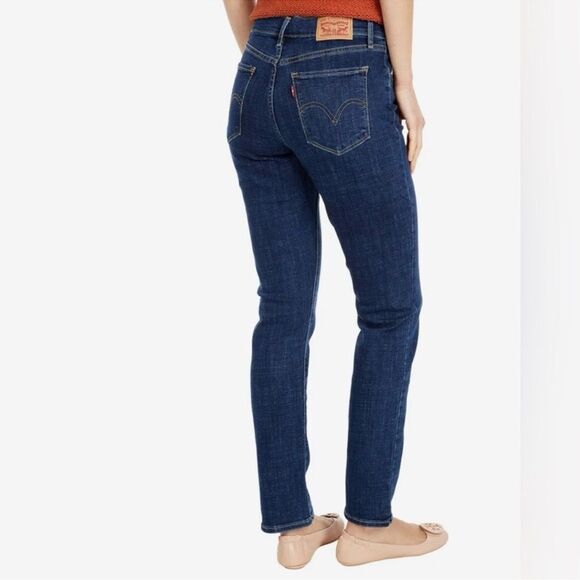 LEVI’S 6 Medium 28 x 30 Blue Wash Classic Straight Jeans - Picture 2 of 16